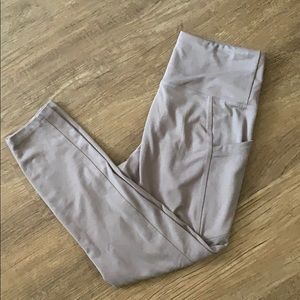 Womens | Leggings | Athletic yoga leggings | Small